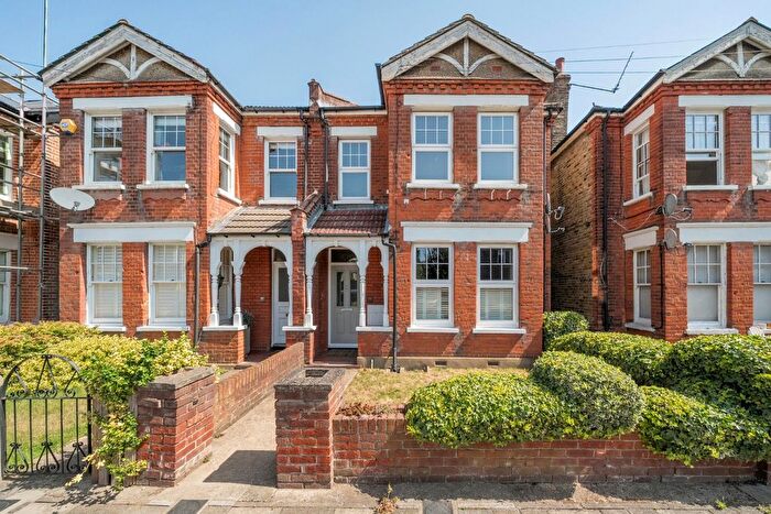 2 Bedroom Flat For Sale In Lansdowne Road, Bromley, BR1