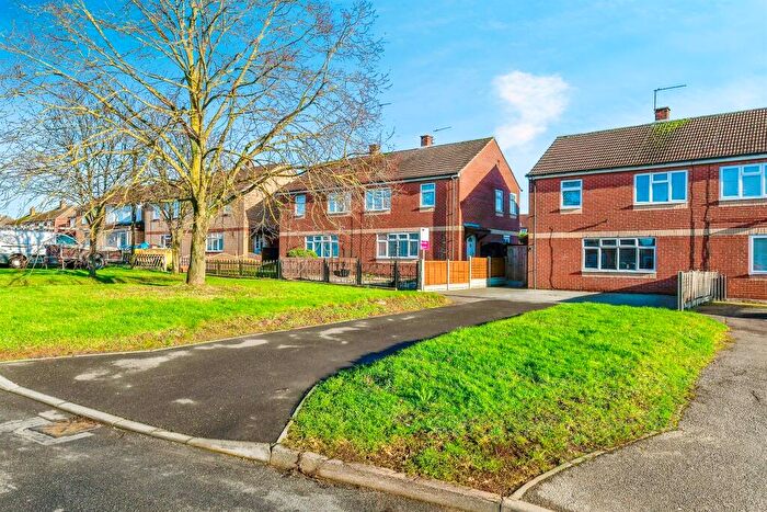 3 Bedroom Semi-Detached House For Sale In Upper Clabdens, Ware, SG12