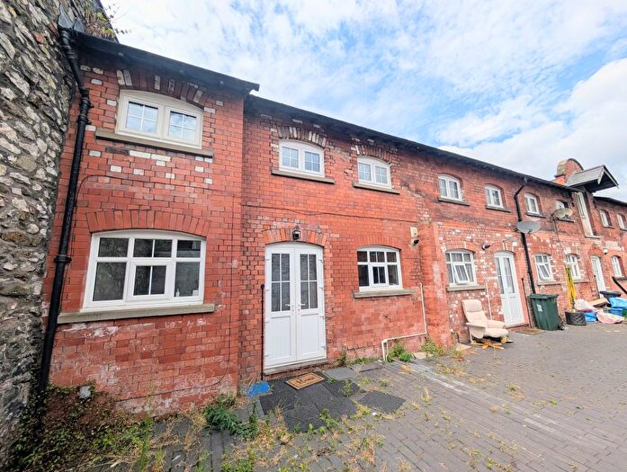 2 Bedroom End Of Terrace House To Rent In Mellon Street, Newport, NP20