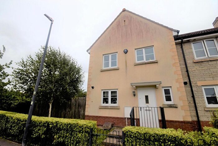 3 Bedroom End Of Terrace House To Rent In Morley Road, Staple Hill, Bristol, Gloucestershire, BS16
