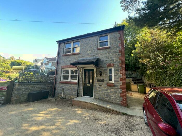 3 Bedroom Detached House To Rent In Park Lod Alexander RdClevedonNorth Somerset, GE28A