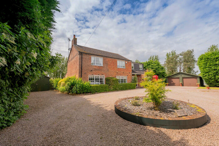 4 Bedroom Detached House For Sale In Upwell, PE14