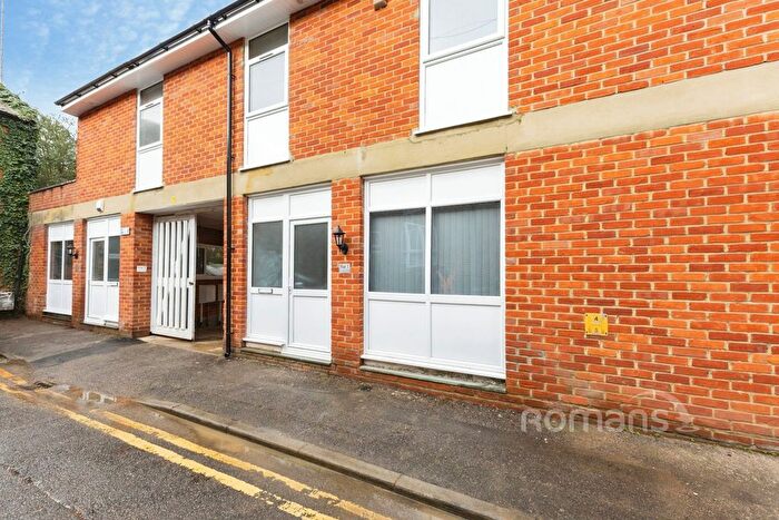 1 Bedroom Flat To Rent In Boult Street, Reading, Berkshire, RG1
