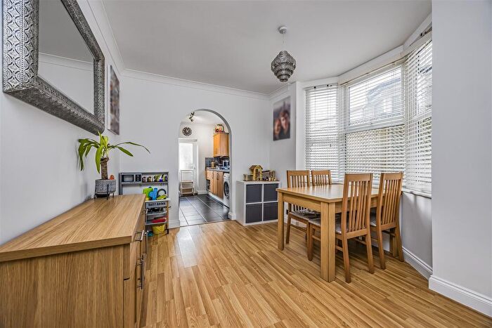 3 Bedroom Property For Sale In Portchester Road, Portsmouth, PO2