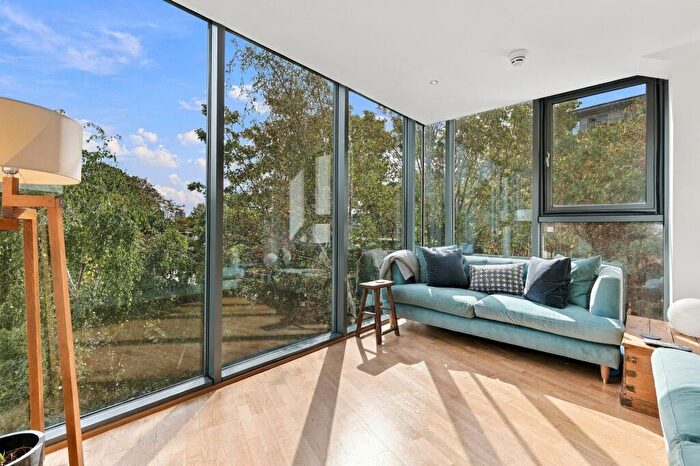 2 Bedroom Flat For Sale In Iron Works, Fish Island, E3