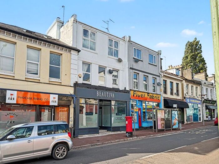 5 Bedroom Terraced House For Sale In Flat, Lucius Street, Torquay, Devon, TQ2