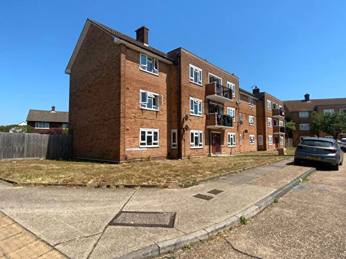 2 Bedroom Flat For Sale In Beaumont Crescent, South Hornchurch, Essex, RM13