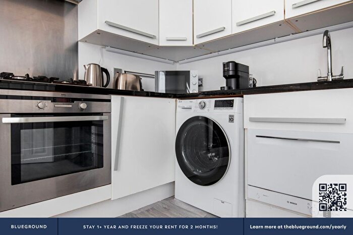 1 Bedroom Flat To Rent In King's Cross, London, WC1N