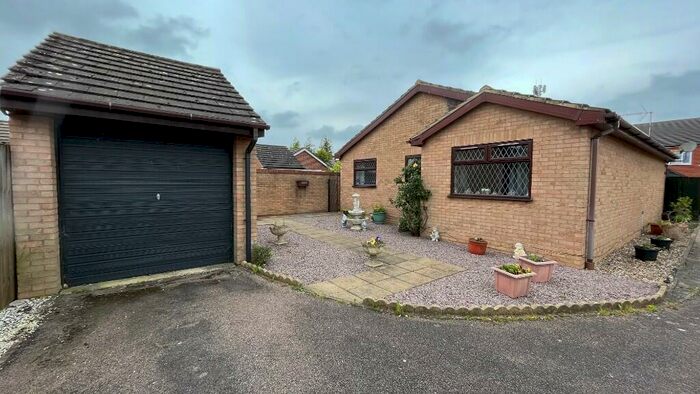 3 Bedroom Detached Bungalow For Sale In Yardy Close, March, Cambridgeshire, PE15