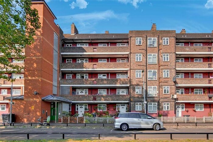 2 Bedroom Flat To Rent In Ironside House, Homerton Road, London, E9