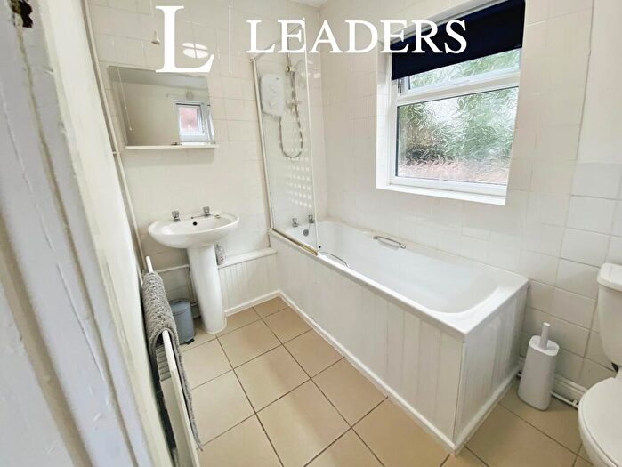 4 Bedroom Terraced House To Rent In West Parade, LN1