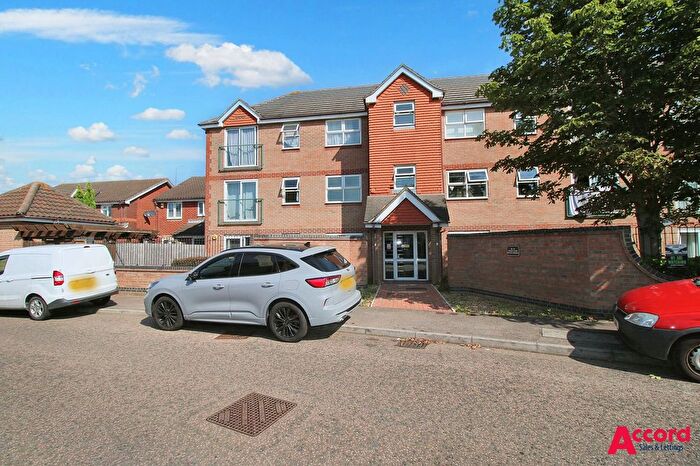 2 Bedroom Flat To Rent In Dudley Close, Chafford Hundred, RM16