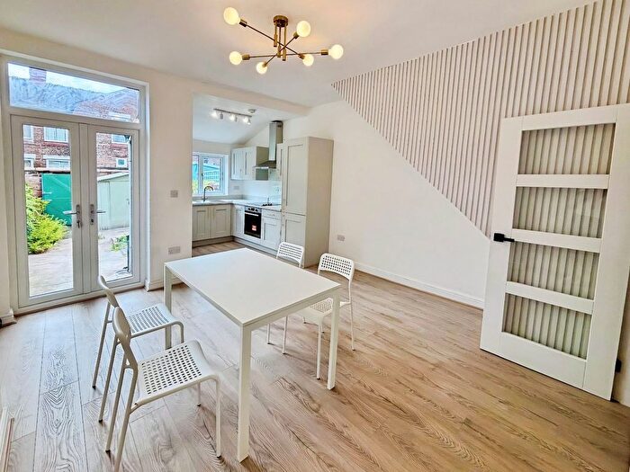 2 Bedroom Terraced House To Rent In Dorset Avenue, Manchester, Greater Manchester, M14