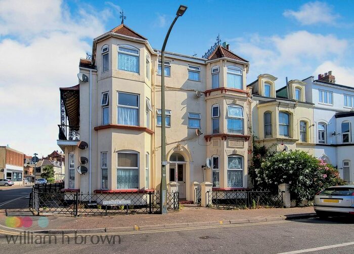 2 Bedroom Flat To Rent In Pallister Road, Clacton-On-Sea, CO15