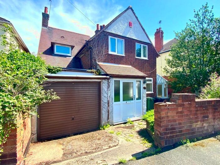 3 Bedroom Detached House To Rent In College Street, Nuneaton, Warwickshire, CV10