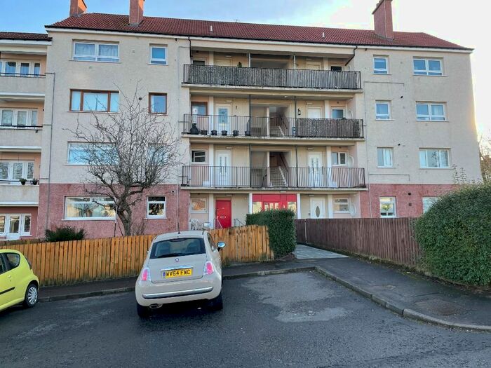 2 Bedroom Flat To Rent In Kerrylamont Avenue, Toryglen, Glasgow, G42