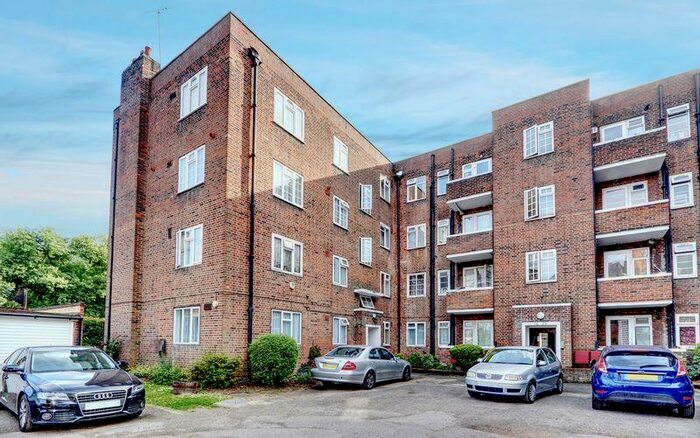 2 Bedroom Apartment To Rent In Thurlby Close, Harrow, HA1