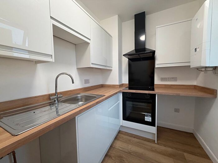 1 Bedroom Flat To Rent In Vernon Terrace, Northampton, NN1