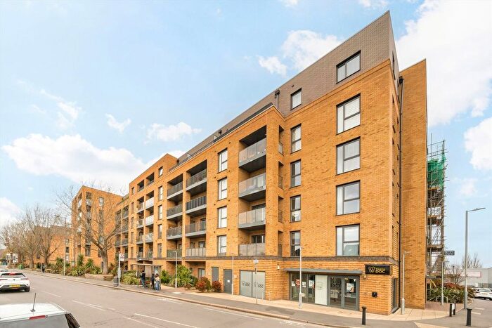 1 Bedroom Flat For Sale In St. Johns Road, New Malden, KT3