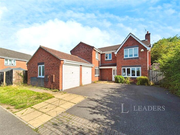 4 Bedroom Detached House For Sale In Haskeys Close, Allestree, Derby, DE22