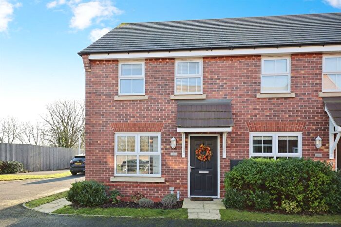 2 Bedroom End Of Terrace House For Sale In Chimney Crescent, Bishops Itchington, Southam, CV47