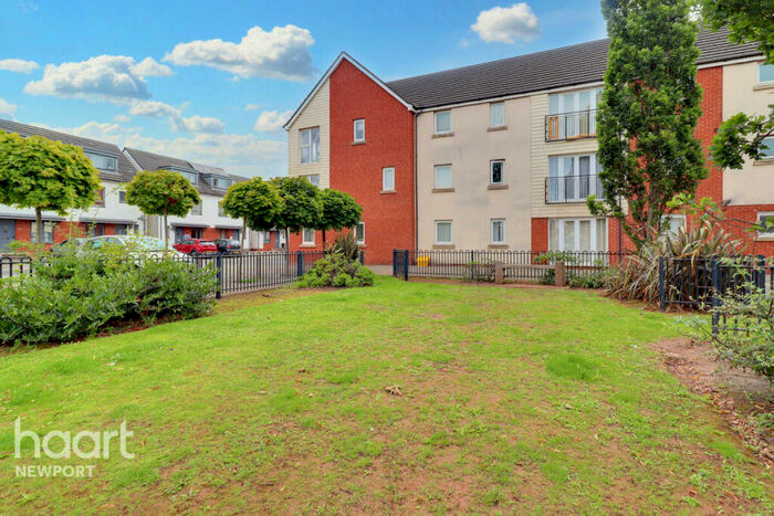 2 Bedroom Apartment For Sale In Alicia Crescent, Newport, NP20