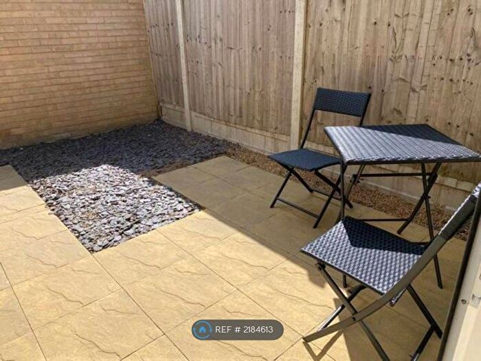 2 Bedroom Detached House To Rent In Elm Road, Trumpington, Cambridge, CB2