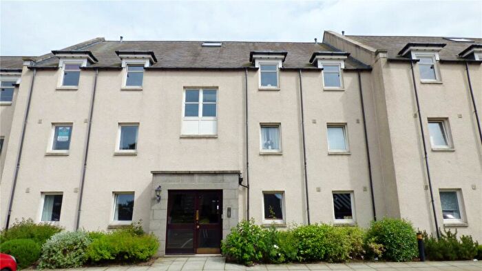 2 Bedroom Flat To Rent In Sir William Wallace Wynd, Old Aberdeen, Aberdeen, AB24