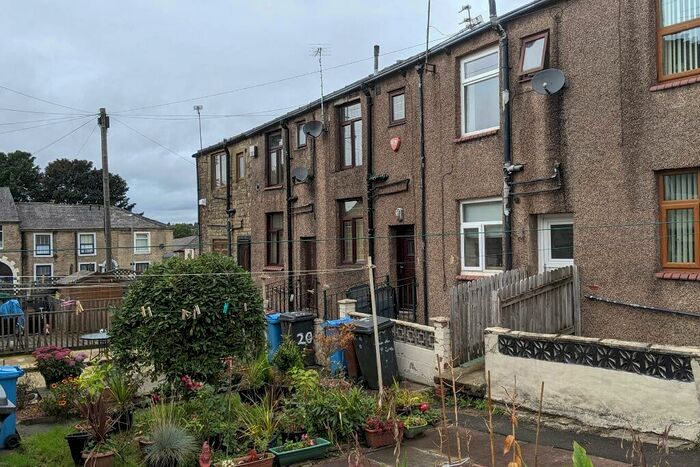 2 Bedroom Terraced House To Rent In Oldham Road, Springhead, Saddleworth, OL4