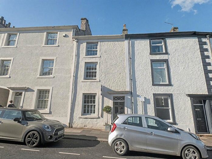 3 Bedroom Terraced House For Sale In York Street, Clitheroe, Lancashire, BB7