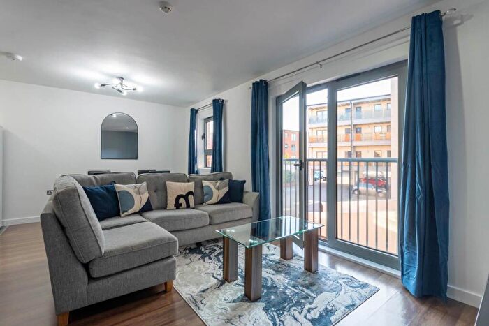 1 Bedroom Apartment To Rent In Kenyon Forge, Kenyon Street, B18