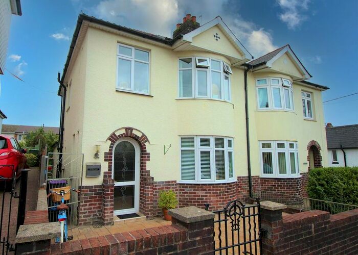 Houses For Sale New Inn Pontypool