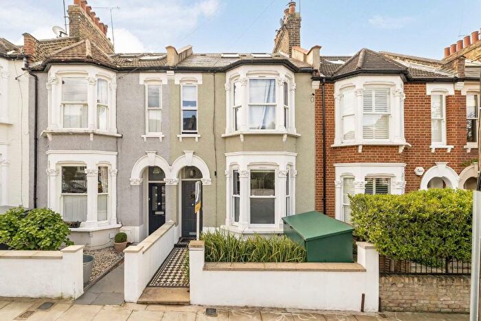 5 Bedroom Property For Sale In Bucharest Road, Earlsfield, SW18