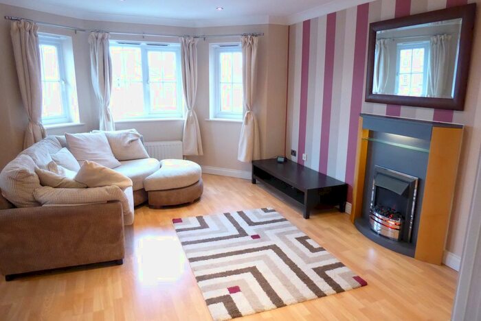 2 Bedroom Flat To Rent In Derby Court, Bury, BL9