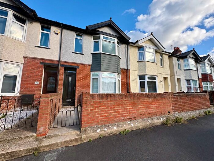 3 Bedroom Terraced House To Rent In Junction Road, Totton, SO40