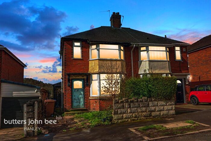 2 Bedroom Semi Detached House For Sale In Kelvin Avenue Stoke-On-Trent, ST1