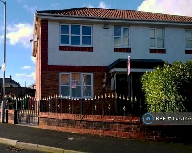 3 Bedroom Semi-Detached House To Rent In Greetland Drive, Manchester, M9