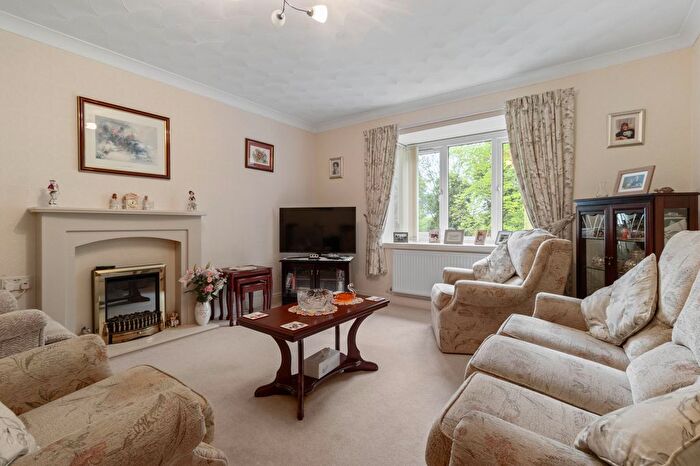 2 Bedroom Flat For Sale In Foxdale Court, Appleton, WA4