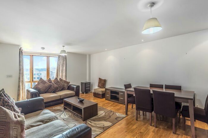 2 Bedroom Apartment To Rent In Alfred Street, Chatham Place, RG1