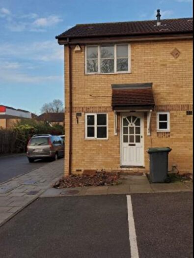 2 Bedroom End Of Terrace House To Rent In Britton Close, London, SE6