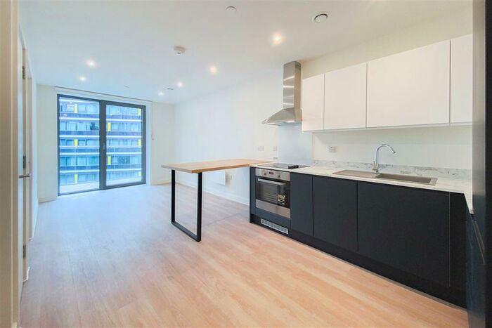 1 Bedroom Apartment To Rent In Laurence Place, M3