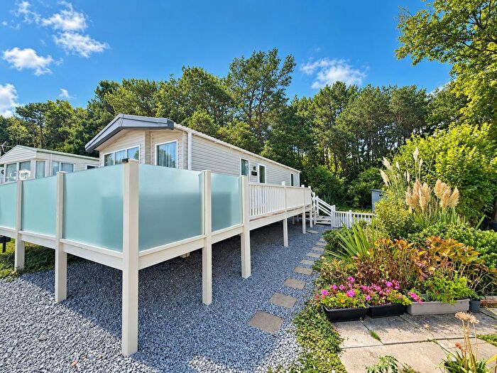 2 Bedroom Park Home For Sale In Warren Bay, Watchet, TA23