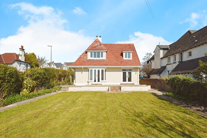 4 Bedroom Detached House For Sale In Old Road, Llanelli, Carmarthenshire, SA15