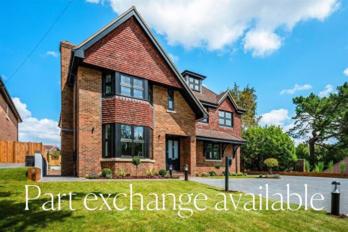 5 Bedroom Semi-Detached House For Sale In Waterhouse Lane, Kingswood, KT20