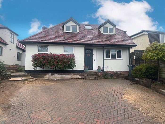 4 Bedroom Detached House For Sale In Pleasant Valley, Saffron Walden, CB11