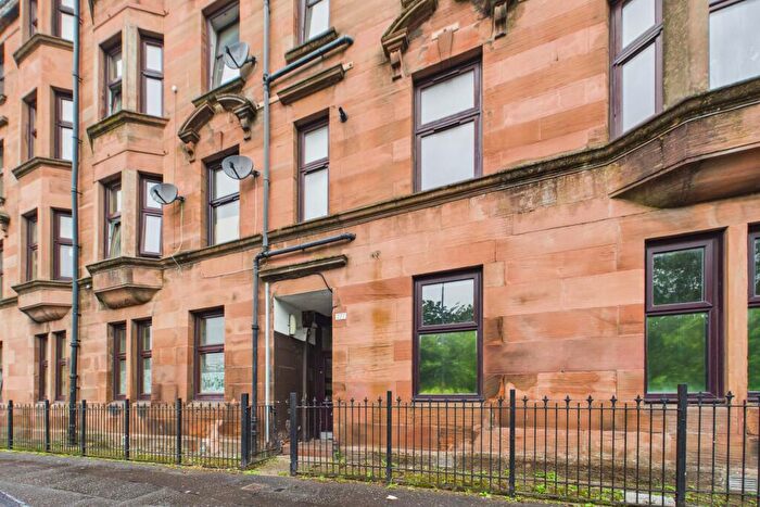 2 Bedroom Flat To Rent In Bilsland Drive, G20