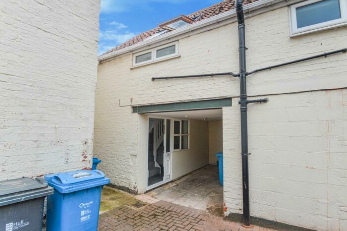 1 Bedroom Maisonette To Rent In College Street, Sutton-on-Hull, Hull, Yorkshire, HU7