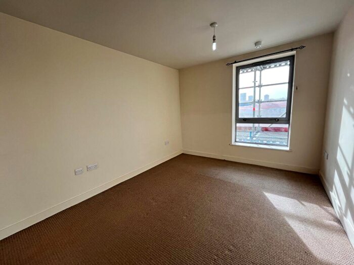 2 Bedroom Apartment To Rent In Quartz, Hall Street, B18