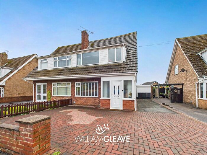 3 Bedroom Semi-Detached House For Sale In Mayfield Drive, Buckley, Flintshire, CH7