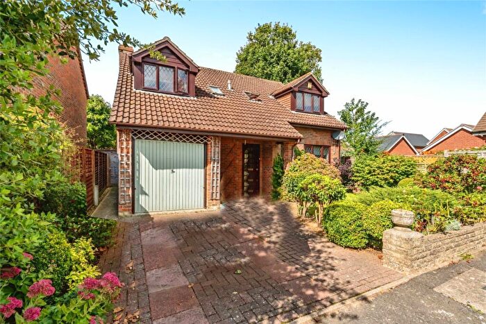 4 Bedroom House To Rent In Alfrey Close, Southbourne., PO10